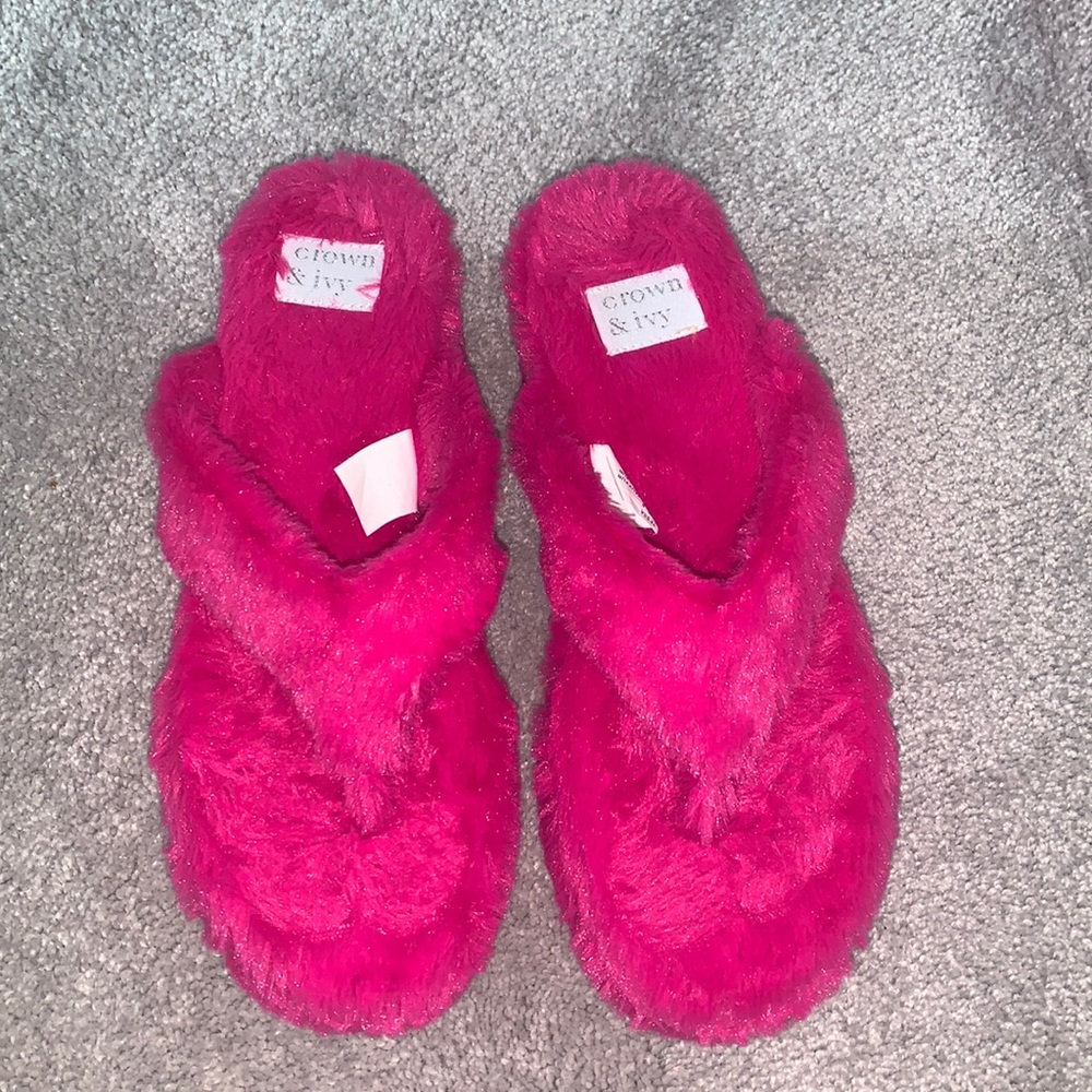 Crown & Ivy fuzzy platform shoes